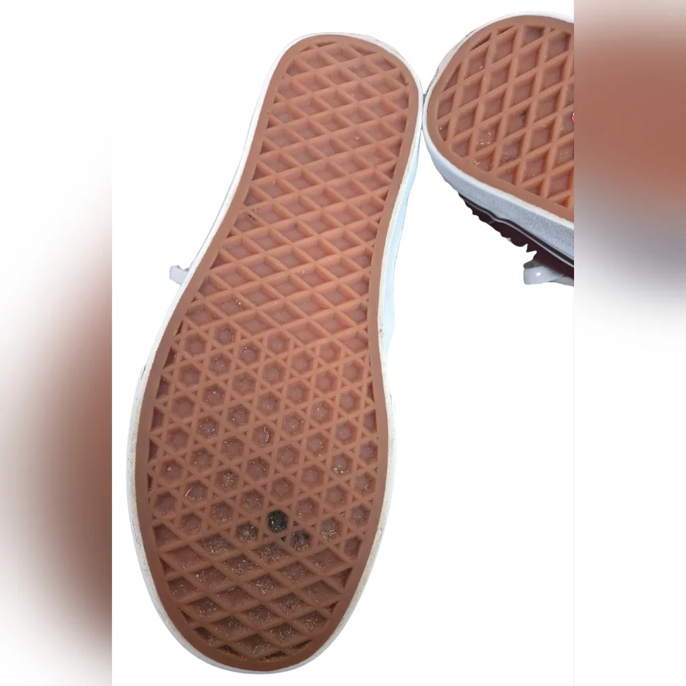 Vans Authentic Low Top Women's Sneakers in Burgundy and White -‎ Size 7